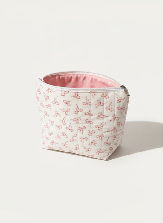 Quilted Zippered Pouch – Handmade Organizer, Makeup Bag, Travel Case "Shelby"